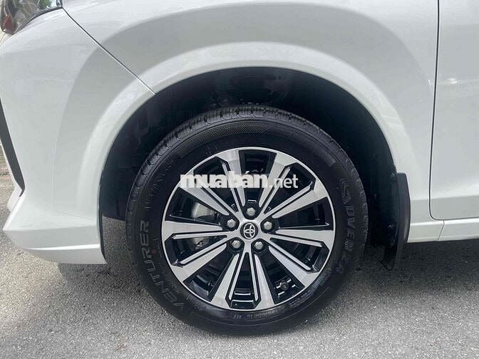 Toyota Avanza Premio 2023 MT - 54000 km