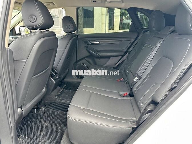 VinFast VF8 Eco AWD 2023 - 745 Triệu
