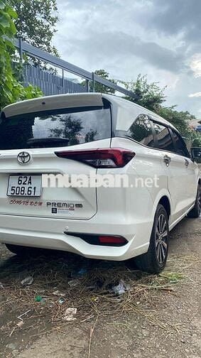 Toyota Avanza Premio 2023 MT - 54000 km