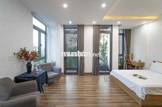 Villa - Hồ Bơi - 10PN - Đường Hoàng Bình Chính