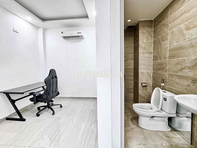 Phòng mới có máy lạnh ,máy giặt sấy ngay HV Cán Bộ , gần HUTECH, UEF