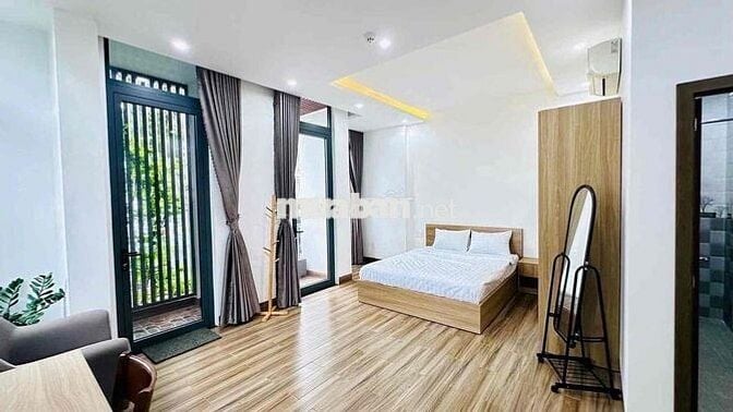 Villa - Hồ Bơi - 10PN - Đường Hoàng Bình Chính