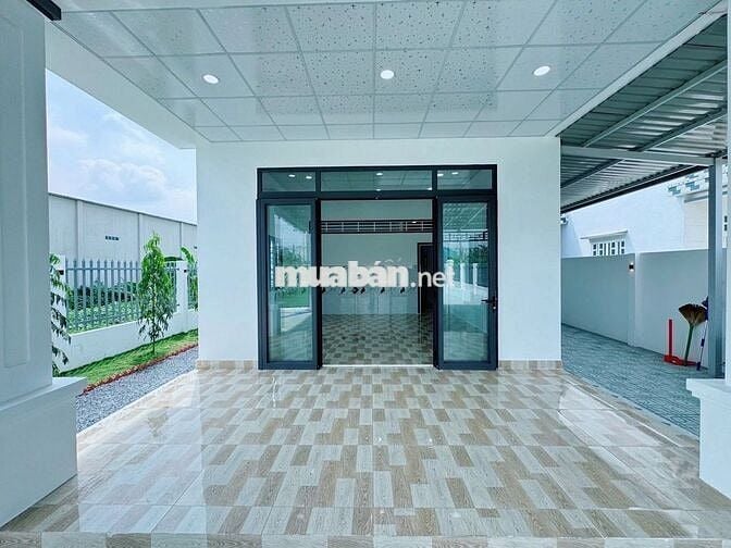 Nhà vườn mặt tiền xe công TL877 -