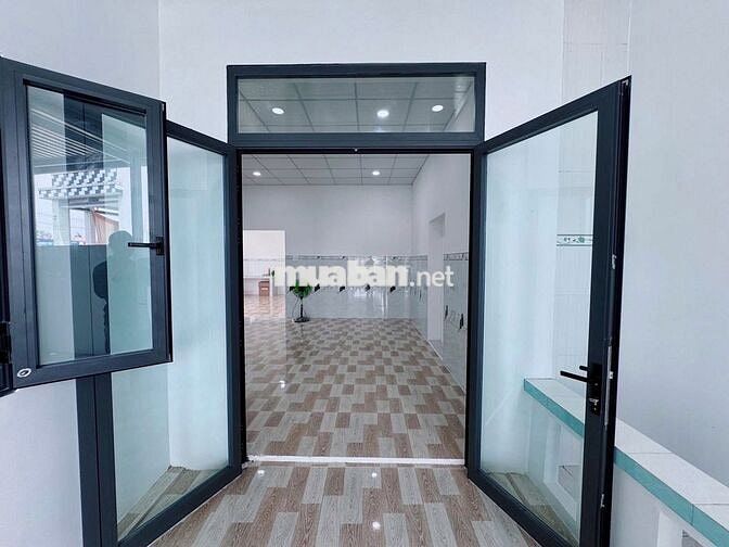 Nhà vườn mặt tiền xe công TL877 -
