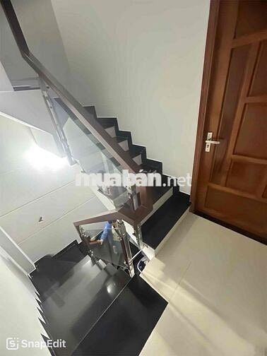 CHO THUÊ NHÀ - 3PN 4WC - SẴN MÁY LẠNH - HẺM Ô TÔ - NƠ TRANG LONG - BT