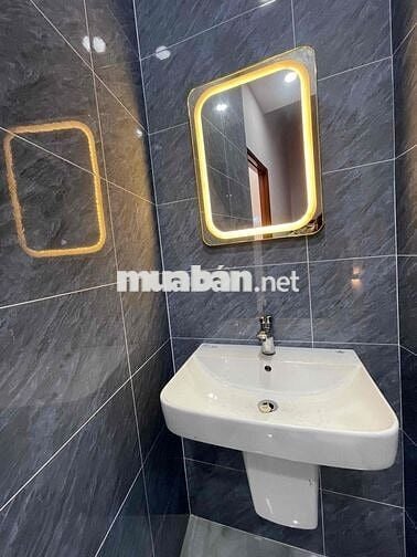 Bán căn nhà mới xây Lê Trọng Tấn đẹp mê li giá tốt dọn vào ở liền !