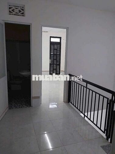 Cho thuê nhà trống, 3pn, mới - sạch sẽ, Mặt Tiền Đường Số 9 P8 Gò vấp