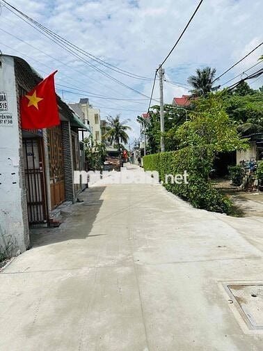 HẺM BAGAC ĐƯỜNG VƯỜN LÀI SÁT NGÃ 4 VƯỜN LÀI- DIỆN TÍCH 68M2( 4 X 17)