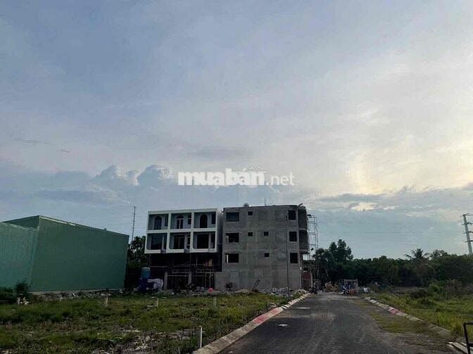 Bán lô đất Chính chủ Bình Chiểu 53m2 SHR đường 6m thông