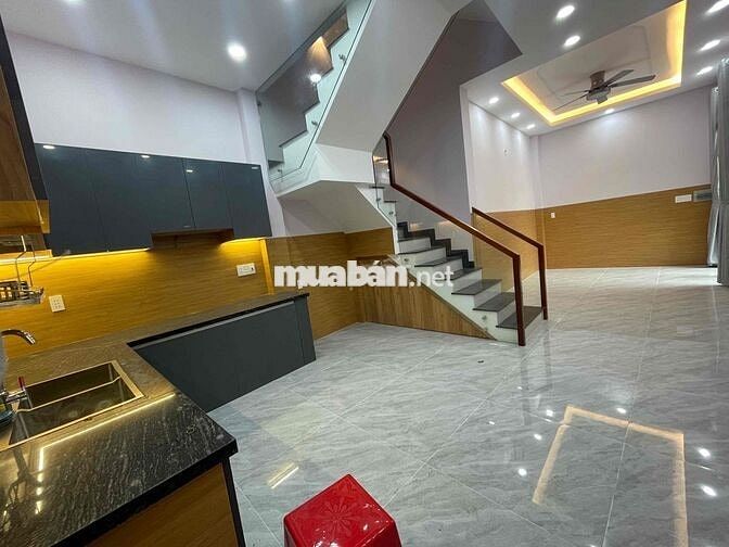 Bán căn nhà mới xây Lê Trọng Tấn đẹp mê li giá tốt dọn vào ở liền !