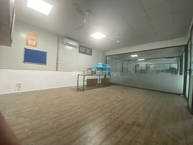 Cho thuê sàn 250m ở Tân Mai, Hoàng Mai. 20.000.000