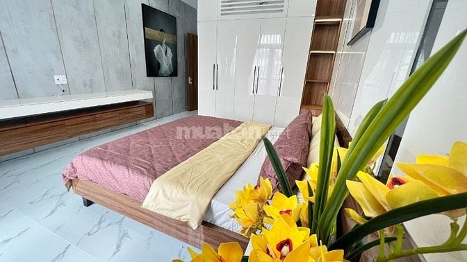 Thanh toán 30% nhận nhà 3 lầu liền kề  khu Tên Lửa, SHR, 