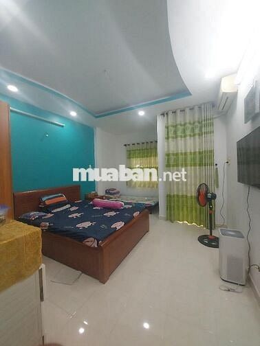 Bán nhà 3 tầng BTCT, 72m2, sát HXH, Phú Thuận, Quận 7