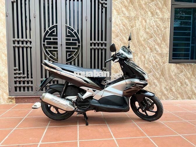 Honda Airblade Fi nguyên bản giấy tờ đủ chính chủ