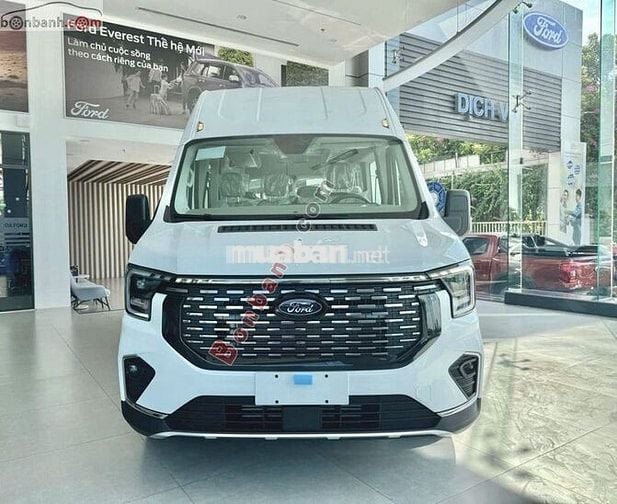 FORD TRANSIT Thế Hệ Mới