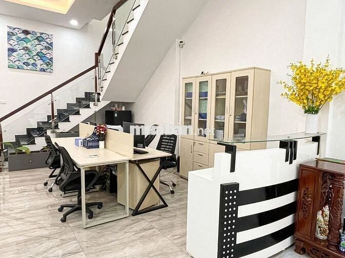 Cho Thuê Lầu 1, 2 làm Mặt Bằng Kinh Doanh, Văn Phòng ở KDC CityLand