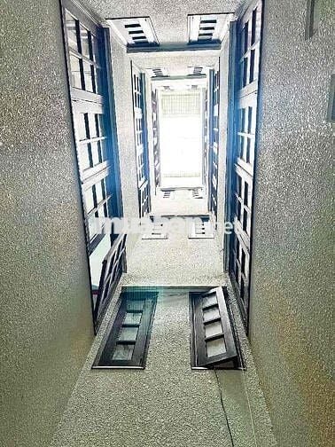 Bán gấp MT Lê Niệm – Khu Bàn Cờ – Nhà 5 Tầng BTCT – Giá 20.5 Tỷ TL