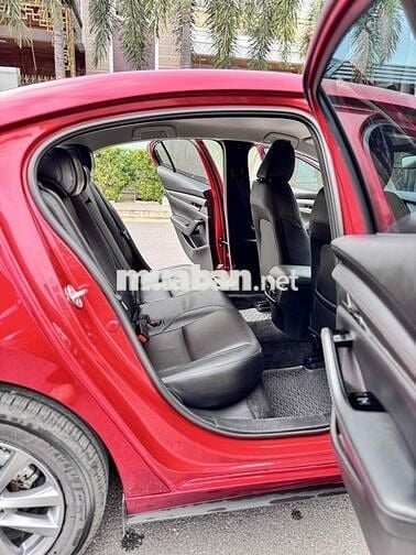 Mazda 3 2020 Sedan Luxury - 40000 km