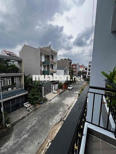 Cho thuê căn hộ dv mới xây, full nội thất, 30m2 giá 3,8-4tr/ tháng