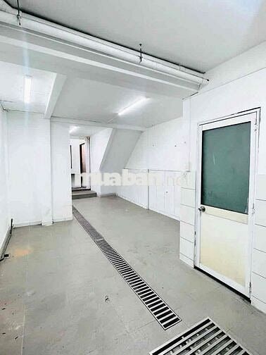 Cho thuê nhà mặt tiền kinh doanh phù hợp đa ngành nghề 4x21.5 , Quận 3