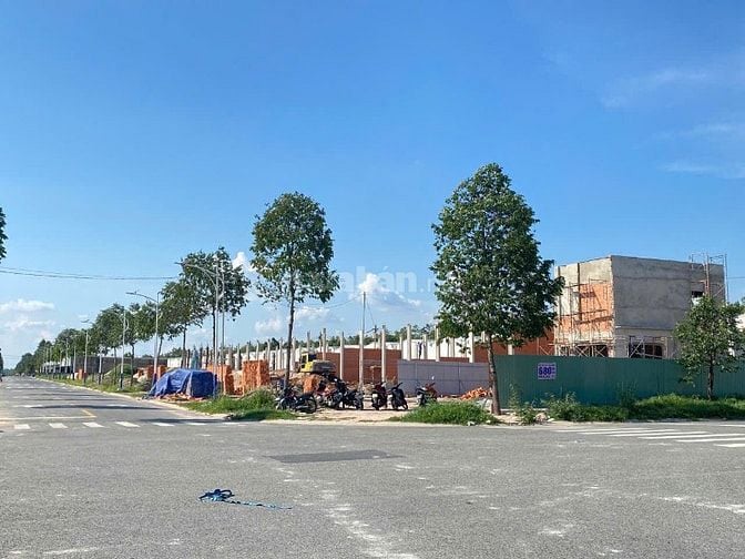 Nhà cấp 4 150m2 gần ngay trường học cấp 2 Bàu Bàng SHR