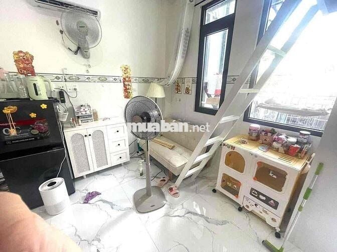 Duplex Ban Công Ngay Xa Lộ Hà Nội, SPKT, Võ Văn Ngân, Bình Thọ, HUB