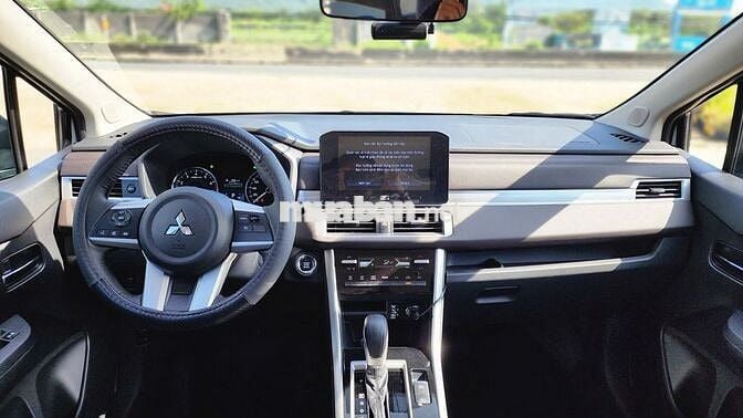 Xpander2025 Premium 3900 km Bao ra tên-Siêu lướt