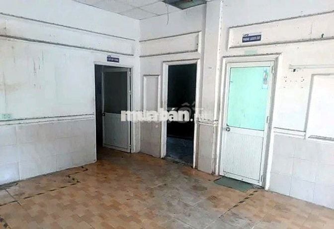 cho thuê văn phòng và nhà xưởng mặt tiền đường lớn tại Linh Tây