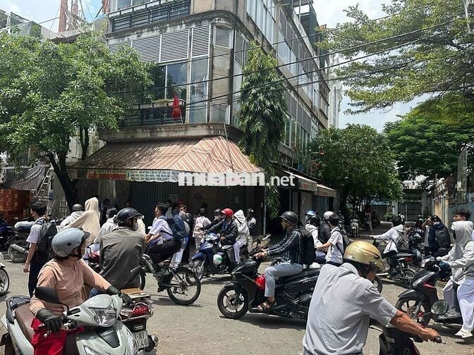 cho thuê mặt bằng đối diện trường học ttgdtx quận tân phú