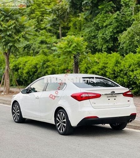 Gia đình tôi cần bán Kia K3 2015 1.6 AT- 100000 km