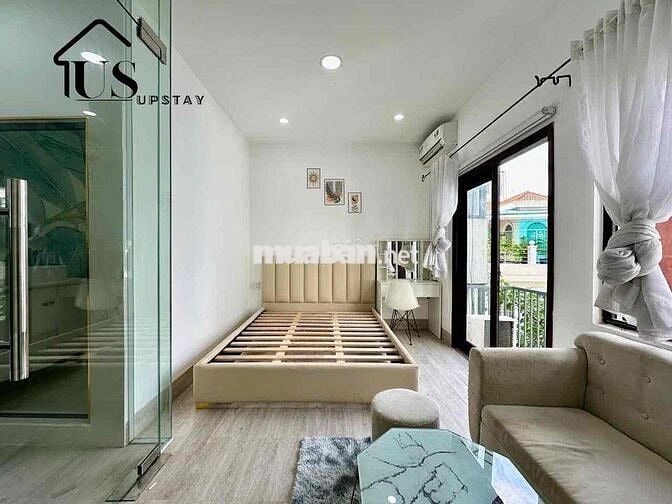 Căn Hộ Ban Công _ Tách Bếp Ngay Cầu Công Lý Q3