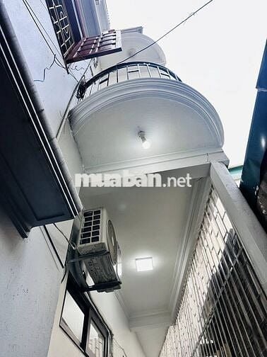 BÁN NHÀ ĐỘI CẤN - BA ĐÌNH | 36m² - 5T - 6PN | Giá Chỉ 8.9 TỶ