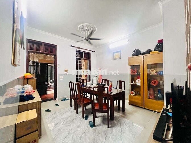 Nhà phố Láng Hạ, 62m, 3 tầng, trung tâm Ba Đình, hiếm nhà bán.