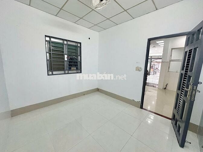 Nhà 2 Lầu 5PN đường Lê Lai (gần CV Lưu Hữu Phước) chỉ 15 triệu