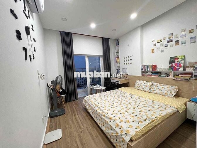 Cho thuê căn hộ Oriental 3PN – 104m² – Góc 3 ban công –Giá chỉ 17tr TL
