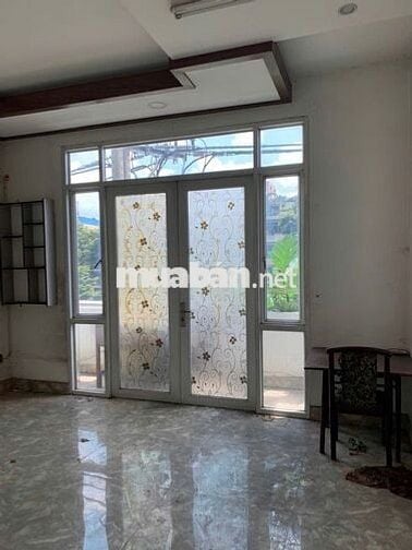 Cho thuê nhà mặt tiền Quốc lộ 22, gần ngay Ngã 4 Trung Chánh, Hóc Môn