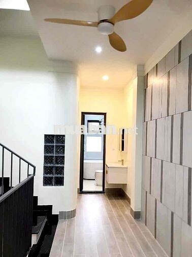 Nhà Đẹp 3 Tầng — Đường Số 8 BHH A Bình Tân (4m x 15m) Hướng Chính Đông