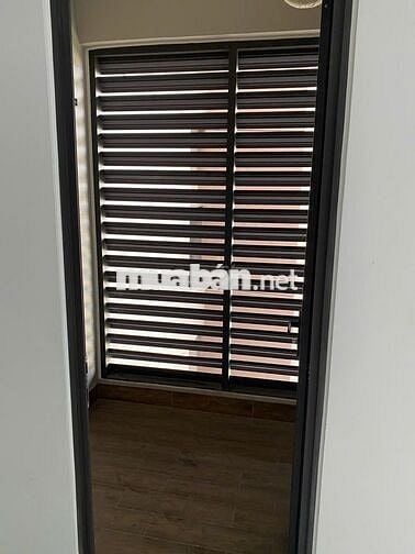 HOT Studio giá rẻ 3tr5, có sẵn rèm máy lạnh, nhà trống