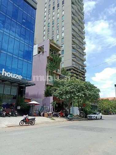 Bán đất Dự Án Huy Hoàng xây cao tầng.Có 2 lô liền nhau.Giá 220 tr/m2.