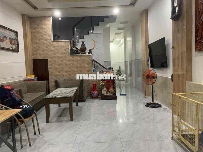BÁN NHÀ ĐƯỜNG SỐ 12 - SÁT AEONMALL - XE TẢI ĐẬU CỬA - NHỈNH 10ty