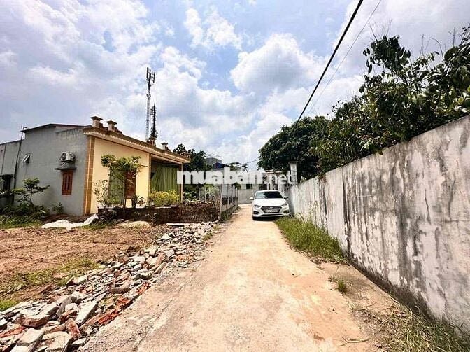 em đang cần tiền lên bán mảnh đất thổ cư.