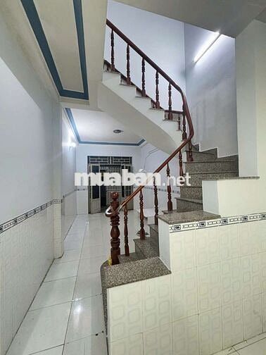 NHÀ CHO THUÊ 4x16 - MẶT TIỀN XUÂN THỚI THƯỢNG - GIÁ 5 TRIỆU/ THÁNG