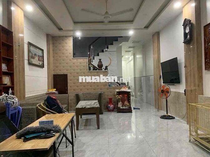 BÁN NHÀ ĐƯỜNG SỐ 12 - SÁT AEONMALL - XE TẢI ĐẬU CỬA - NHỈNH 10ty