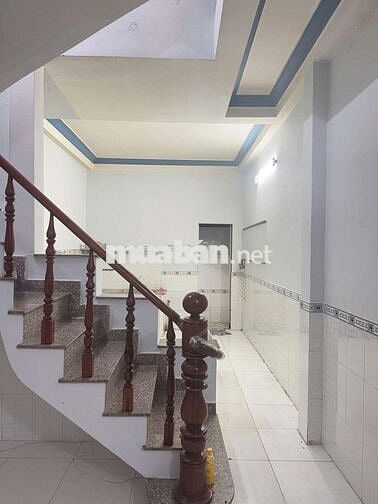 NHÀ CHO THUÊ 4x16 - MẶT TIỀN XUÂN THỚI THƯỢNG - GIÁ 5 TRIỆU/ THÁNG