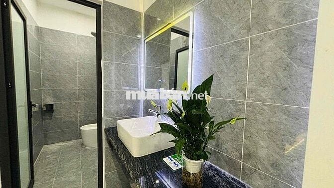 nhà ngay sát hồ rế siêu phẩm 3 tầng