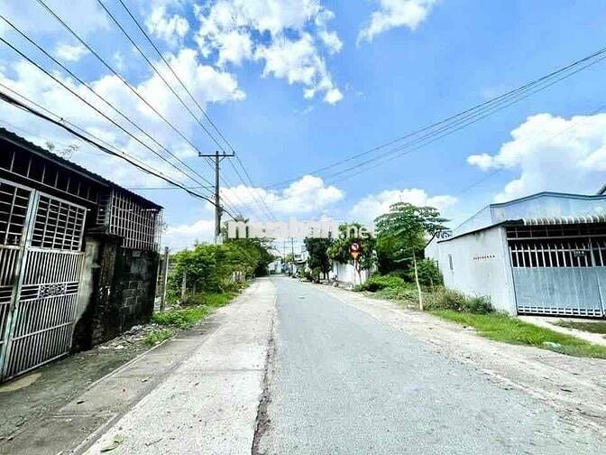 200m2 ( 7 x28)  bán CỰC GẤP giá 650Triệu - Full thổ Tân Thông Hội