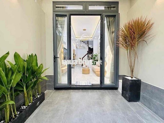 BÁN NHÀ ĐẸP - SÂN THƯỢNG SIÊU TO - 4 LẦU GÒ VẤP - DTSD 170M2 CHỈ5T820