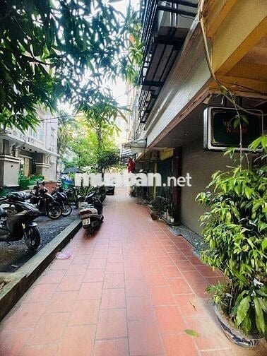 Vị trí quá VIP kinh doanh đỉnh - ngõ thông ô tô tránh, 5 tầng 6 ngủ