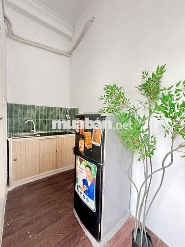 CHO THUÊ CĂN HỘ 2 PHÒNG NGỦ FULL NỘI THẤT  BAN CÔNG RỘNG TÁCH BẾP