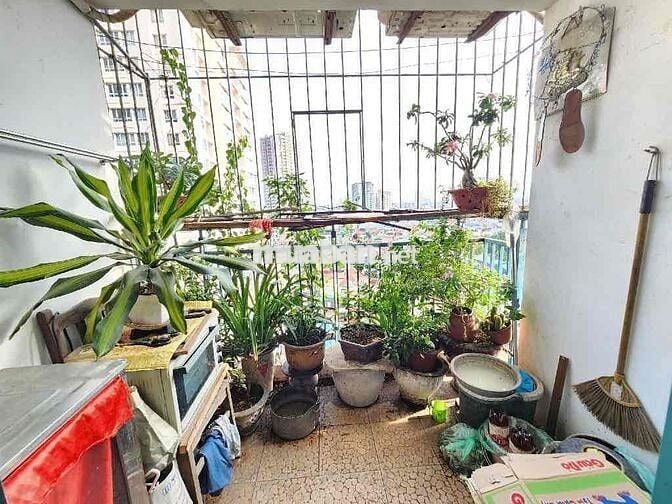 🏡 CĂN HỘ TẦNG TRUNG HIẾM BÁN – 🌊 BA BƯỚC RA HỒ ĐỀN LỪ LỘNG GIÓ